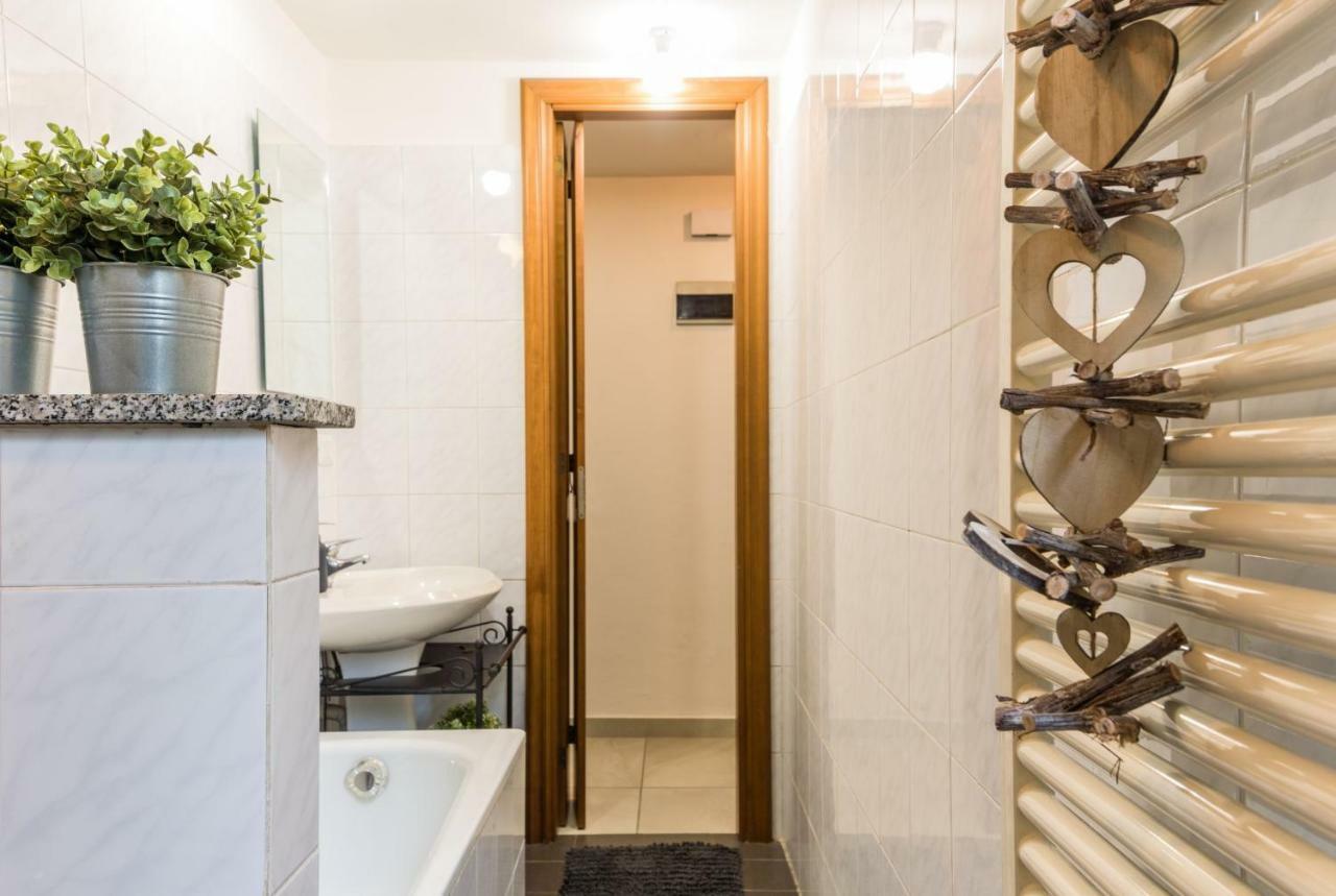 Apartmán Casa Tibaldi - Bocconi Milán Exteriér fotografie